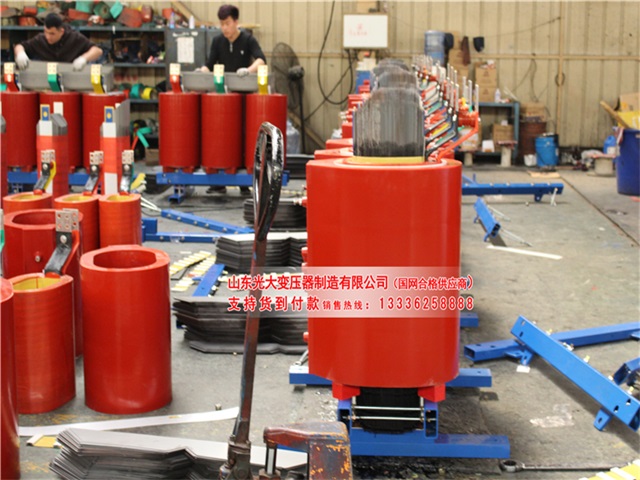 2000KVA干式變壓器 2000KVA干式變壓器